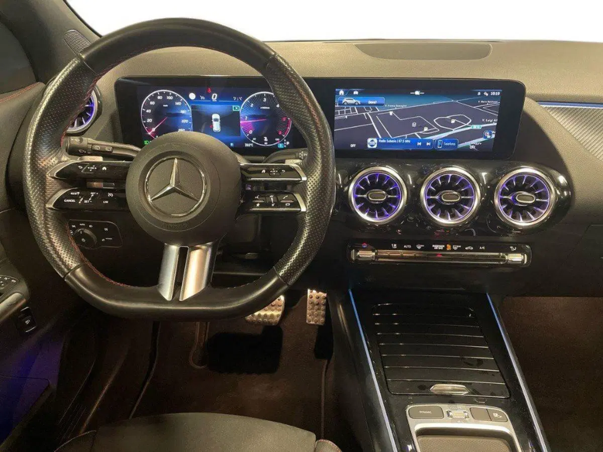 Mercedes-Benz GLA SUV usata a Ancona (11)