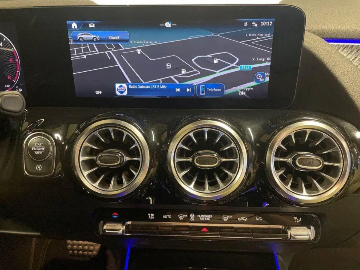 Mercedes-Benz GLA SUV usata a Ancona (15)
