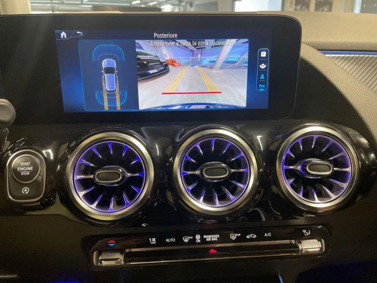 Mercedes-Benz GLA SUV usata a Ancona (19)