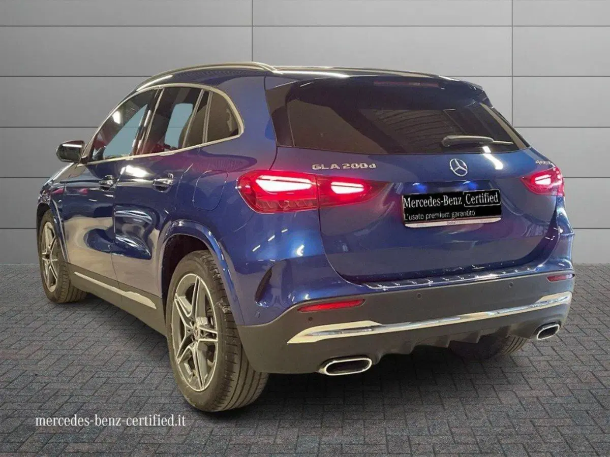 Mercedes-Benz GLA SUV usata a Ancona (3)
