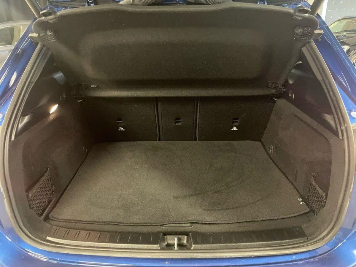 Mercedes-Benz GLA SUV usata a Ancona (7)