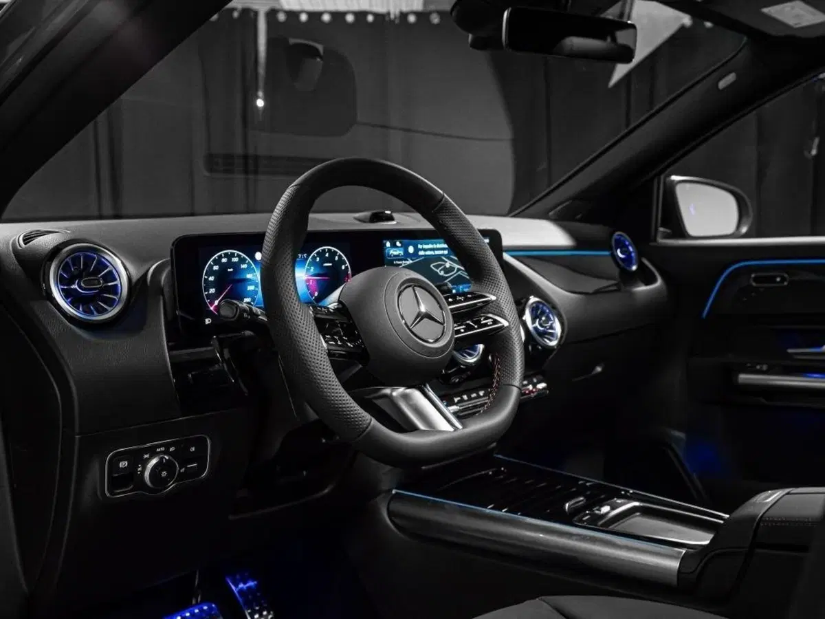 Mercedes-Benz GLA SUV nuova a Ancona (16)