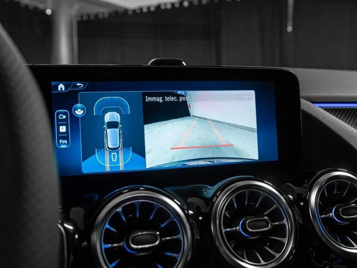 Mercedes-Benz GLA SUV nuova a Ancona (19)