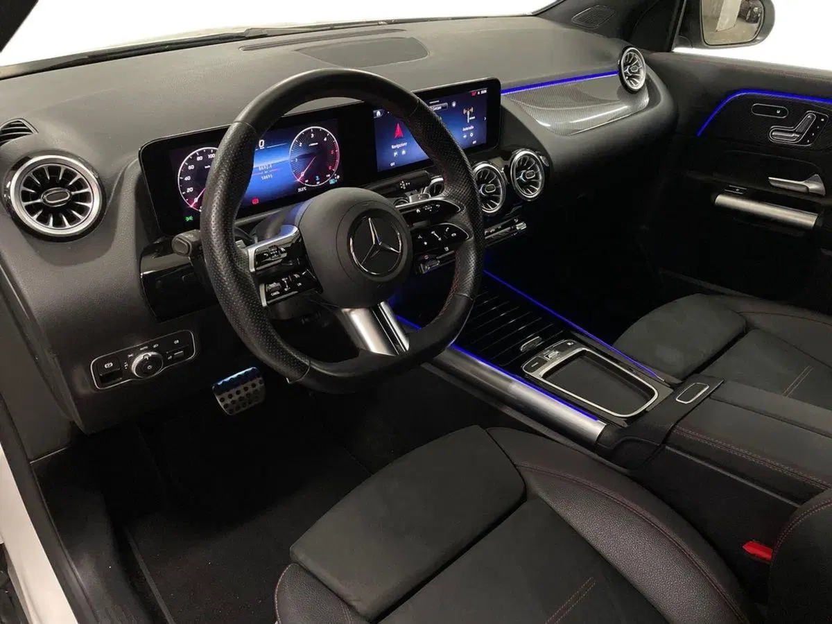 Mercedes-Benz GLA SUV usata a Ancona (15)