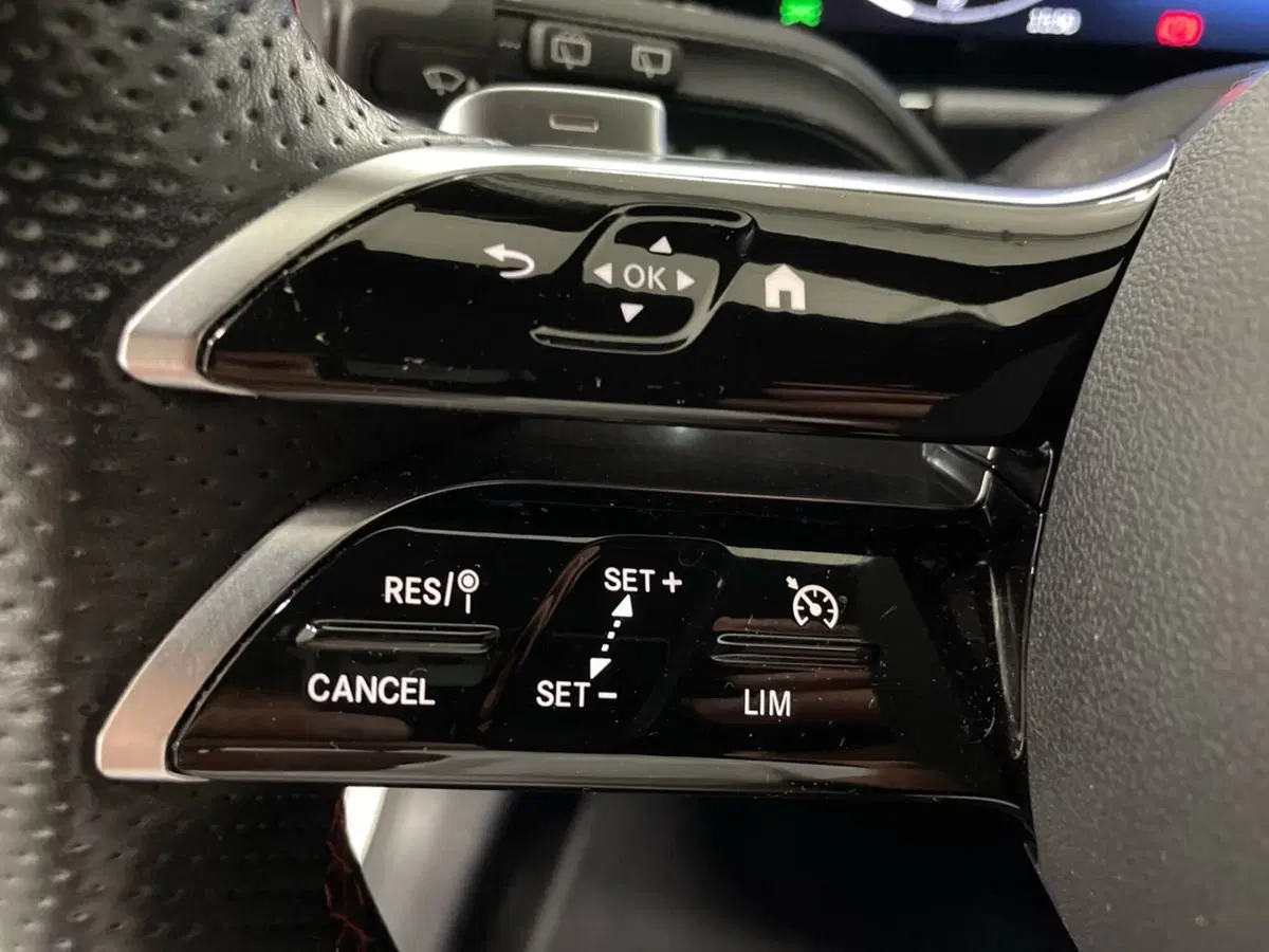 Mercedes-Benz GLA SUV usata a Ancona (16)