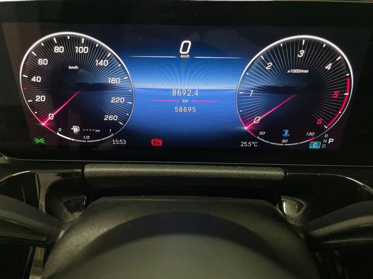 Mercedes-Benz GLA SUV usata a Ancona (18)