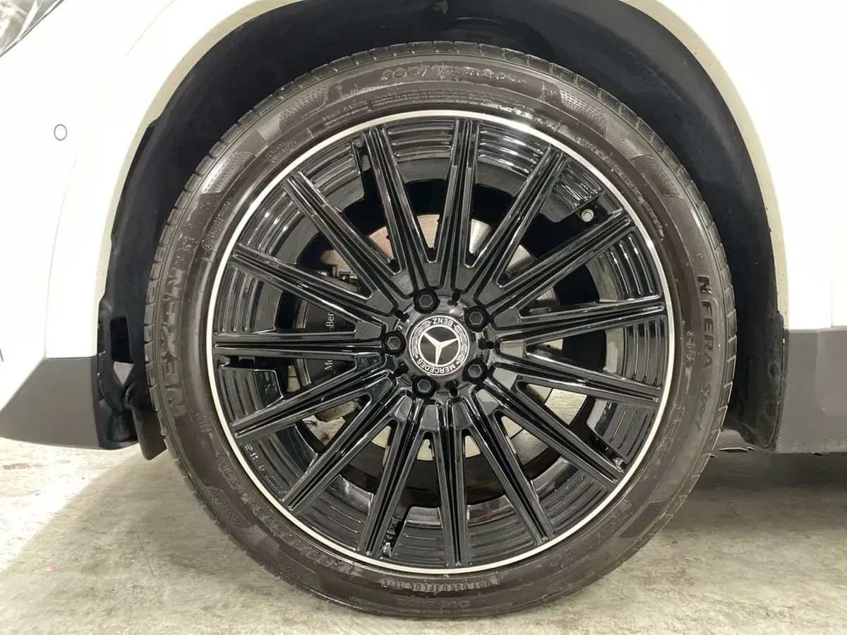 Mercedes-Benz GLA SUV usata a Ancona (8)