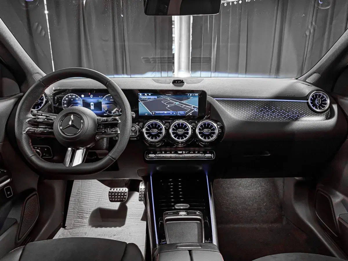 Mercedes-Benz GLA SUV nuova a Ancona (15)