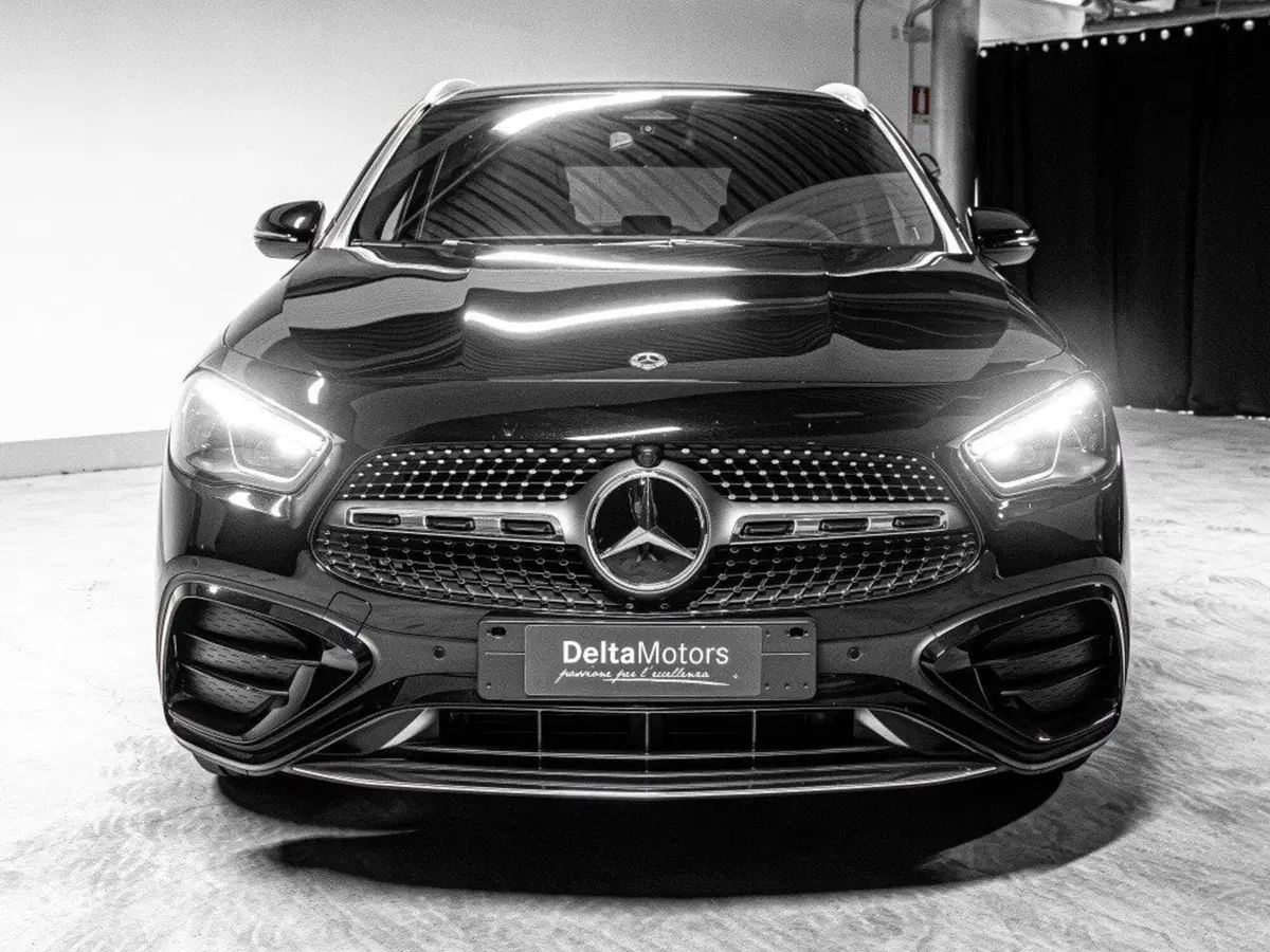 Mercedes-Benz GLA SUV nuova a Ancona (7)