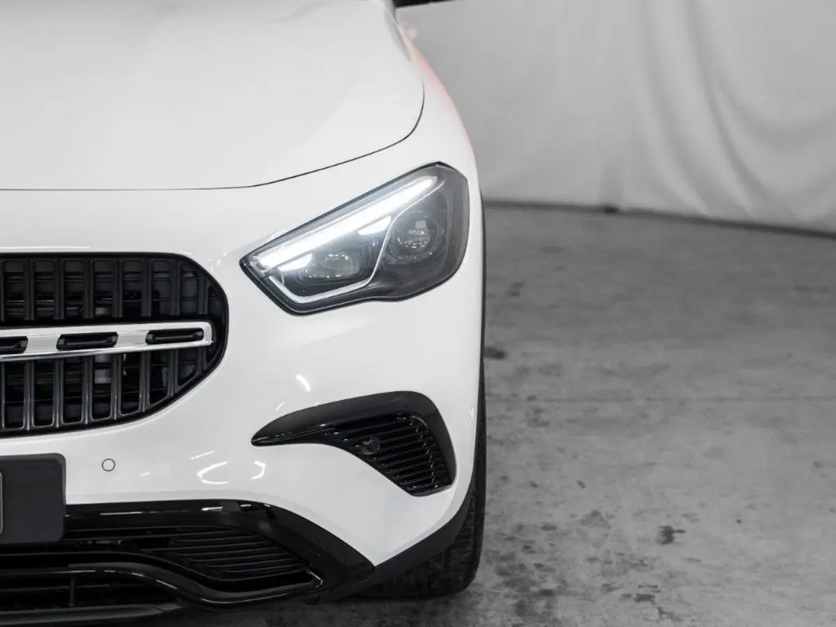 Mercedes-Benz GLA SUV nuova a Ancona (6)
