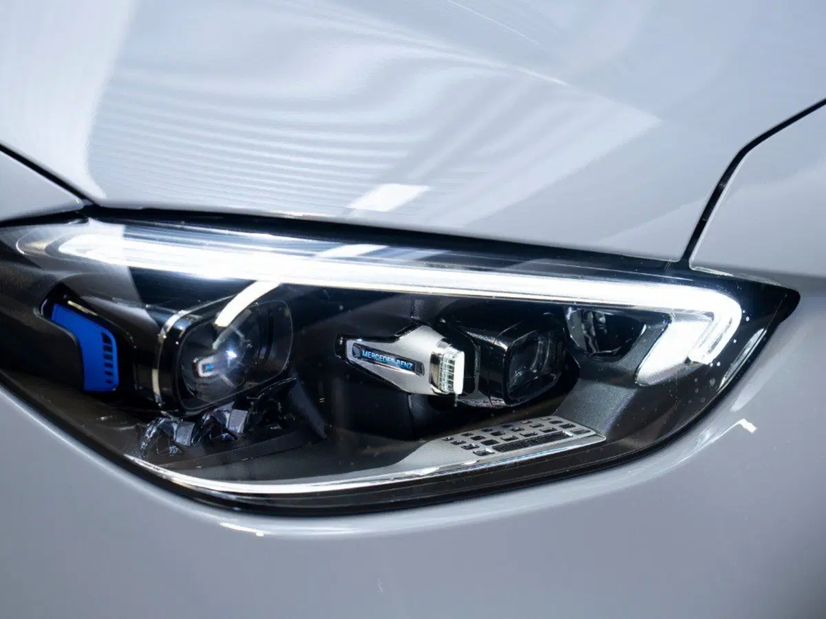Mercedes-Benz Classe C nuova a Ancona (10)