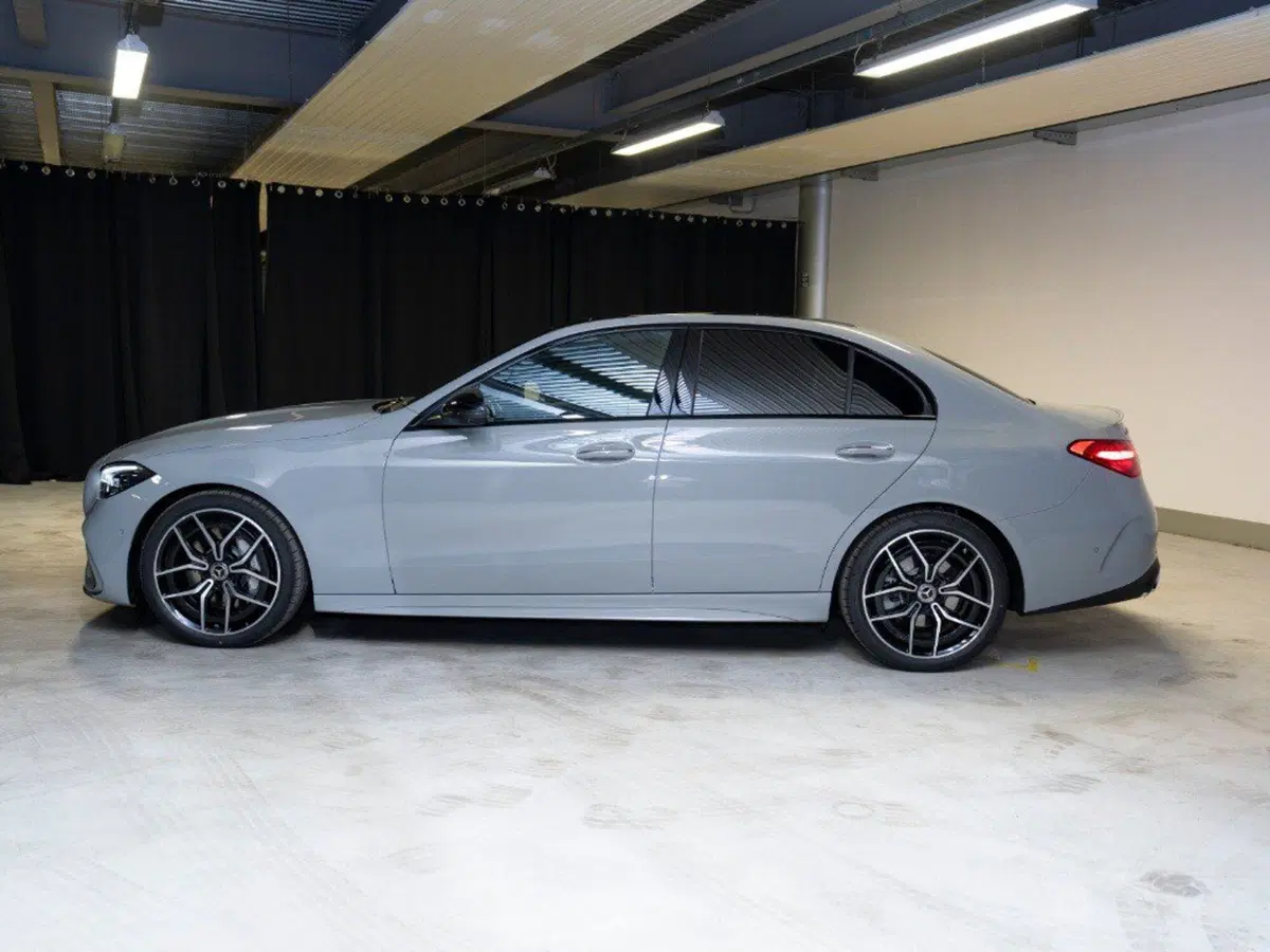 Mercedes-Benz Classe C nuova a Ancona (2)