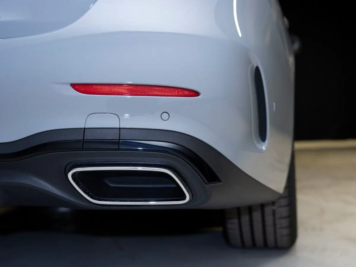 Mercedes-Benz Classe C nuova a Ancona (7)