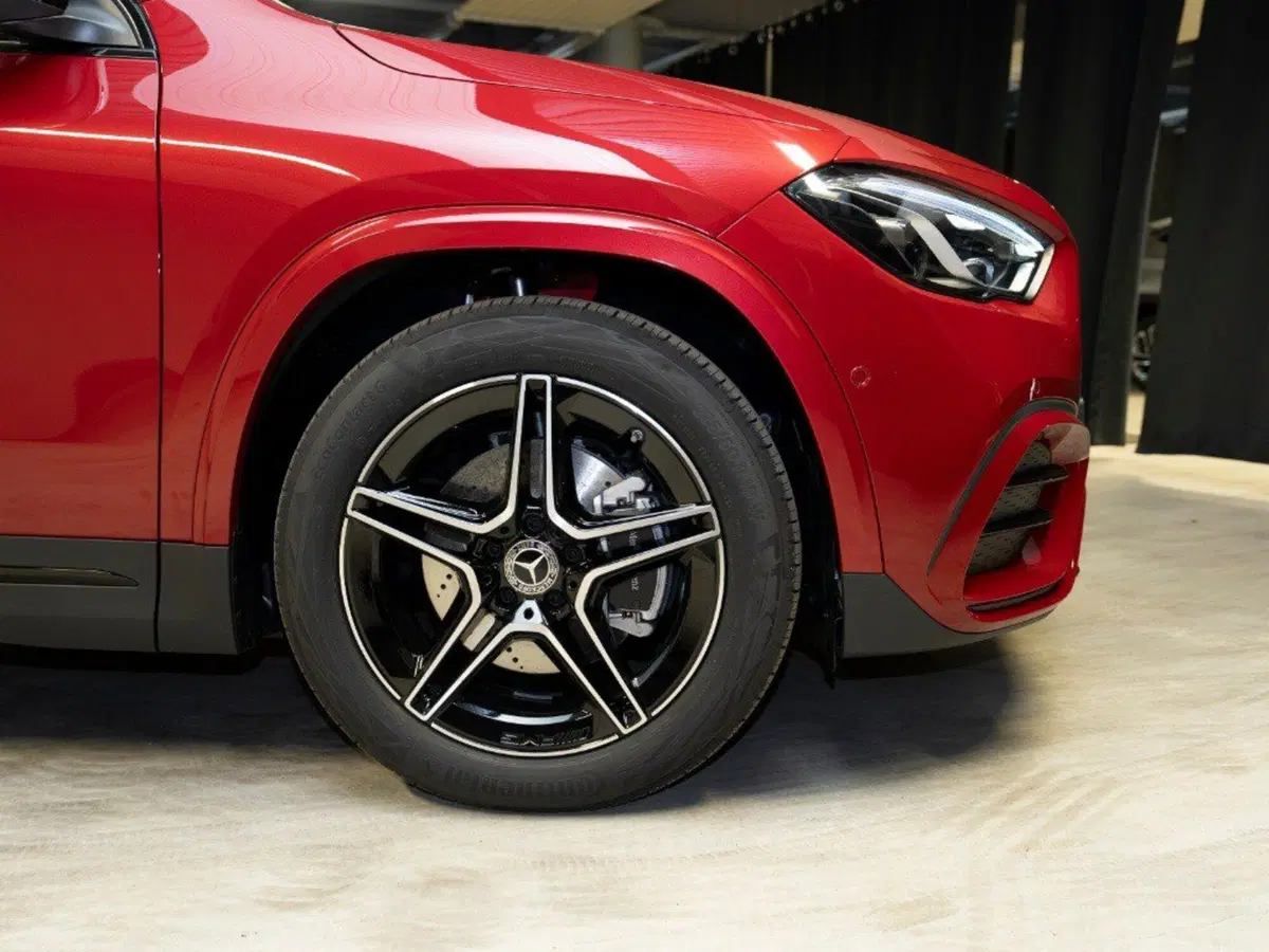 Mercedes-Benz GLA SUV nuova a Ancona (13)