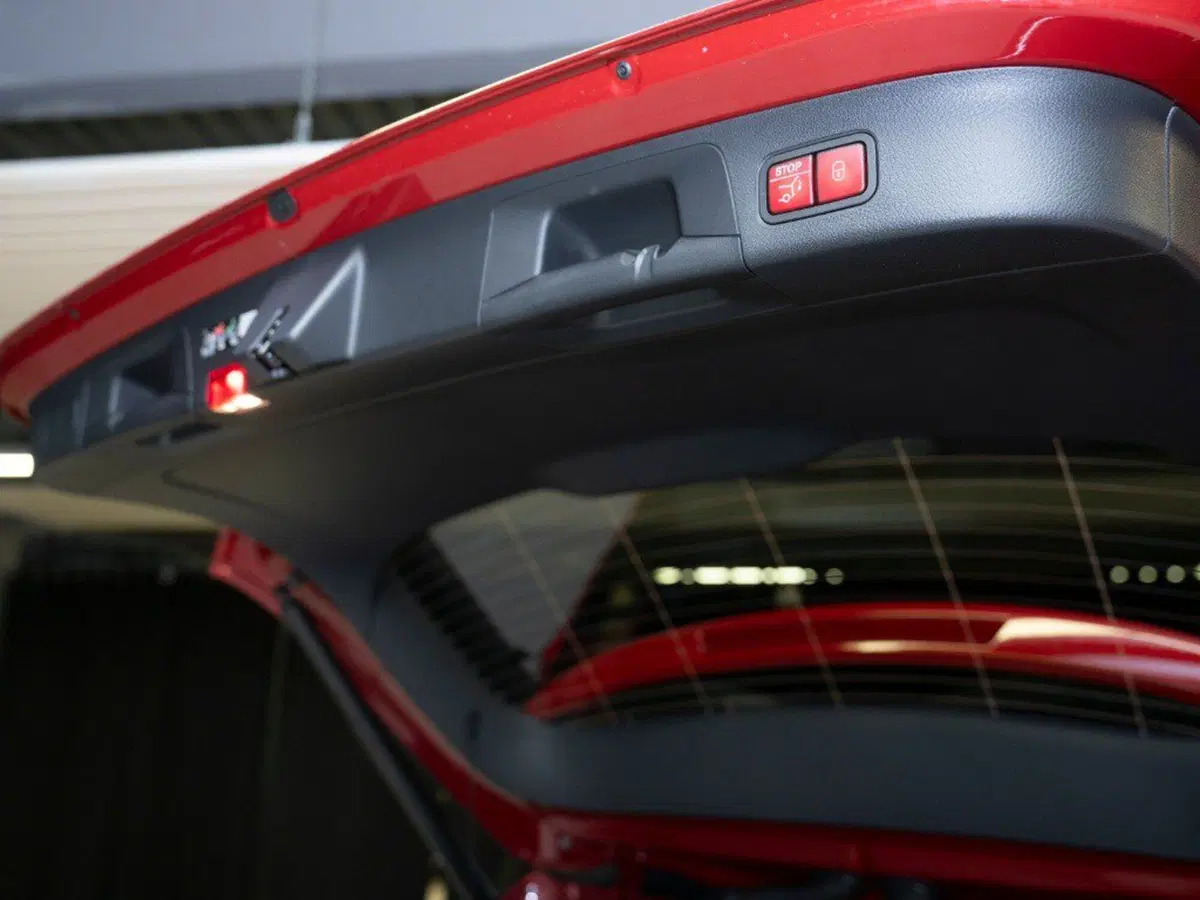 Mercedes-Benz GLA SUV nuova a Ancona (15)