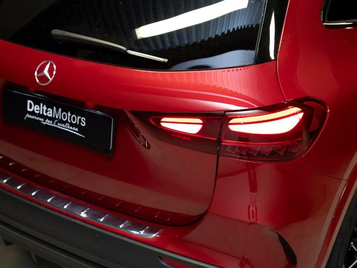 Mercedes-Benz GLA SUV nuova a Ancona (6)