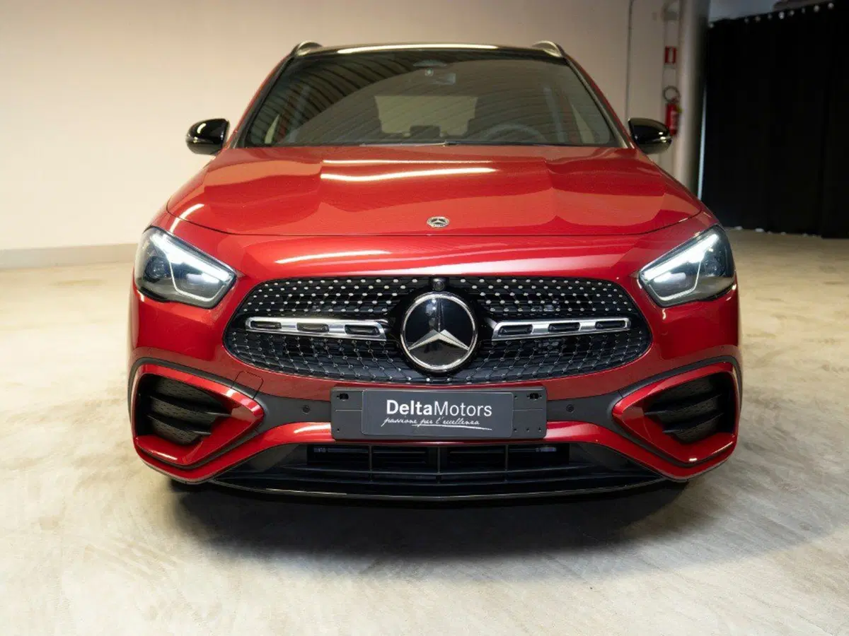 Mercedes-Benz GLA SUV nuova a Ancona (9)