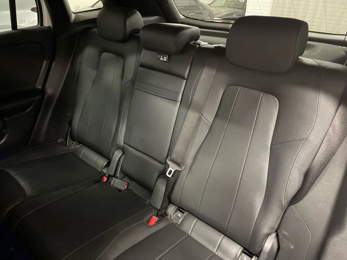 Mercedes-Benz GLA SUV usata a Ancona (10)