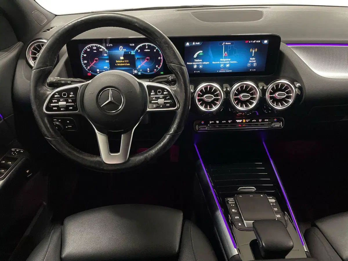 Mercedes-Benz GLA SUV usata a Ancona (14)