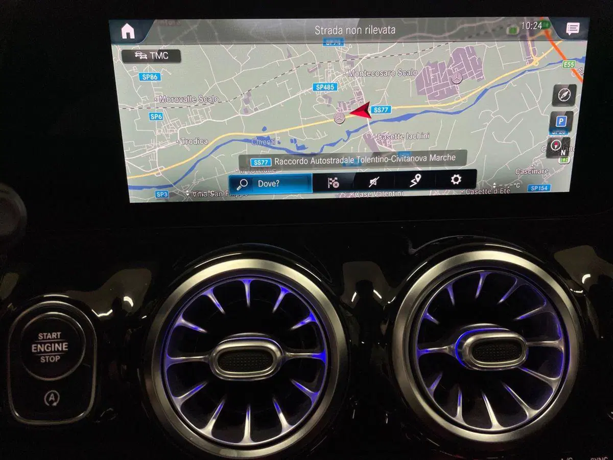 Mercedes-Benz GLA SUV usata a Ancona (18)
