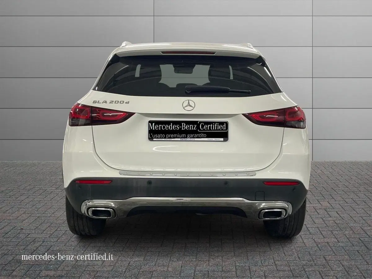 Mercedes-Benz GLA SUV usata a Ancona (4)