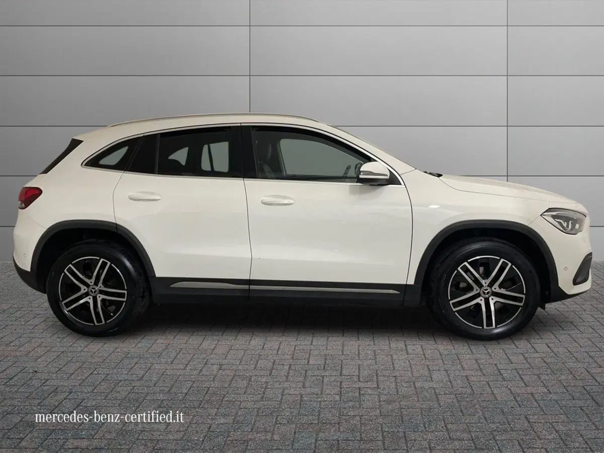 Mercedes-Benz GLA SUV usata a Ancona (5)