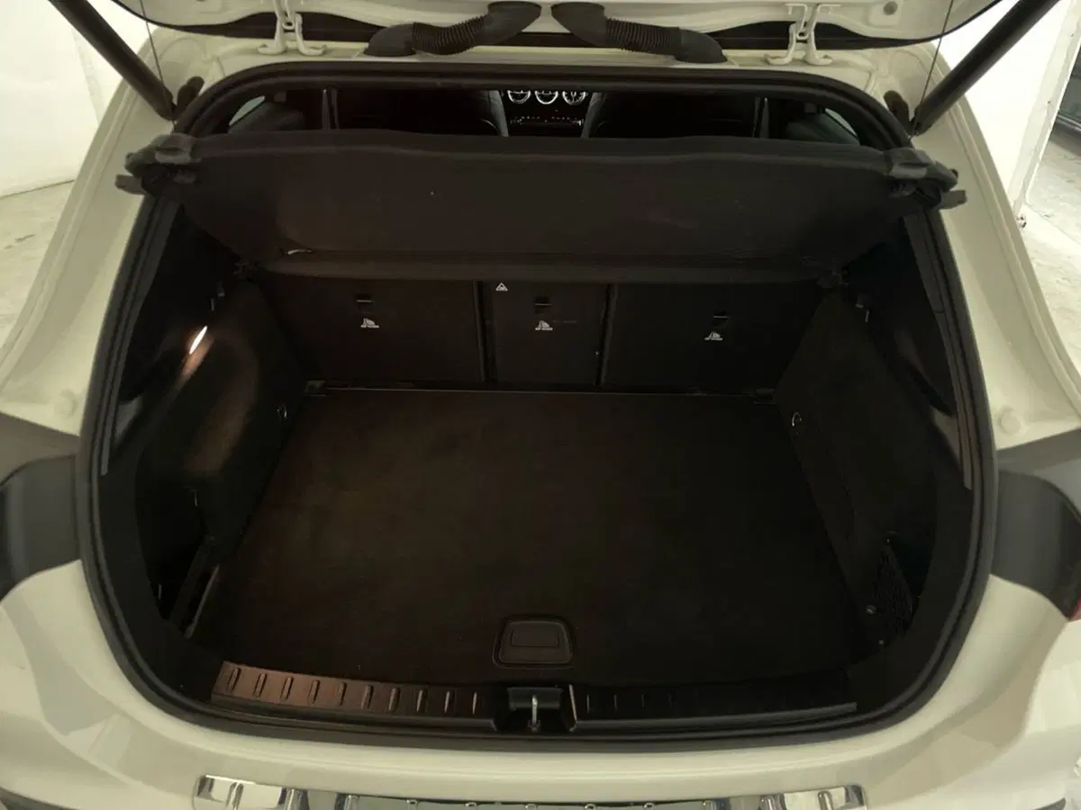 Mercedes-Benz GLA SUV usata a Ancona (8)
