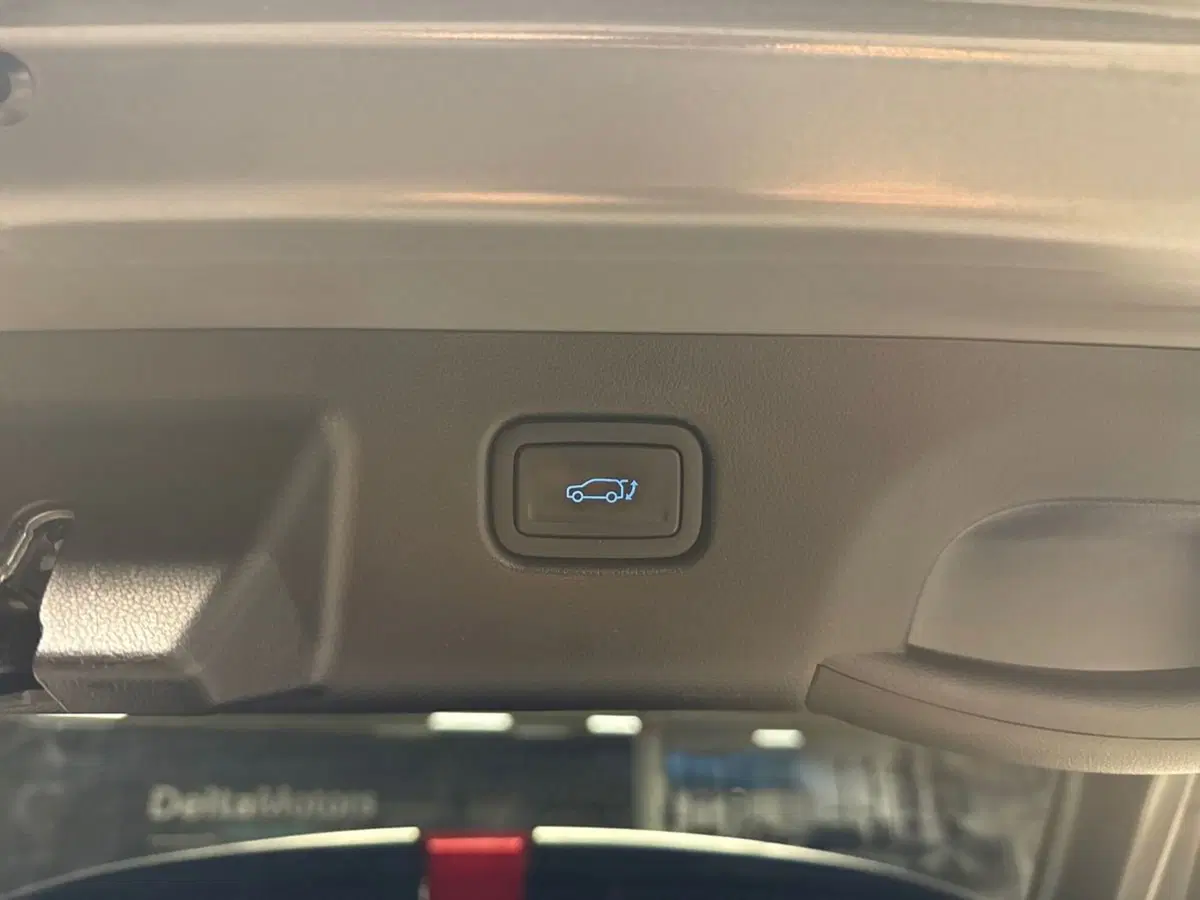 Hyundai Kona usata a Ancona (9)