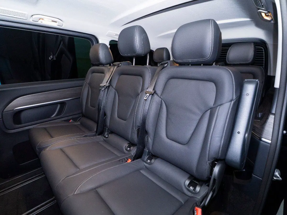 Mercedes-Benz Classe V nuova a Ancona (17)