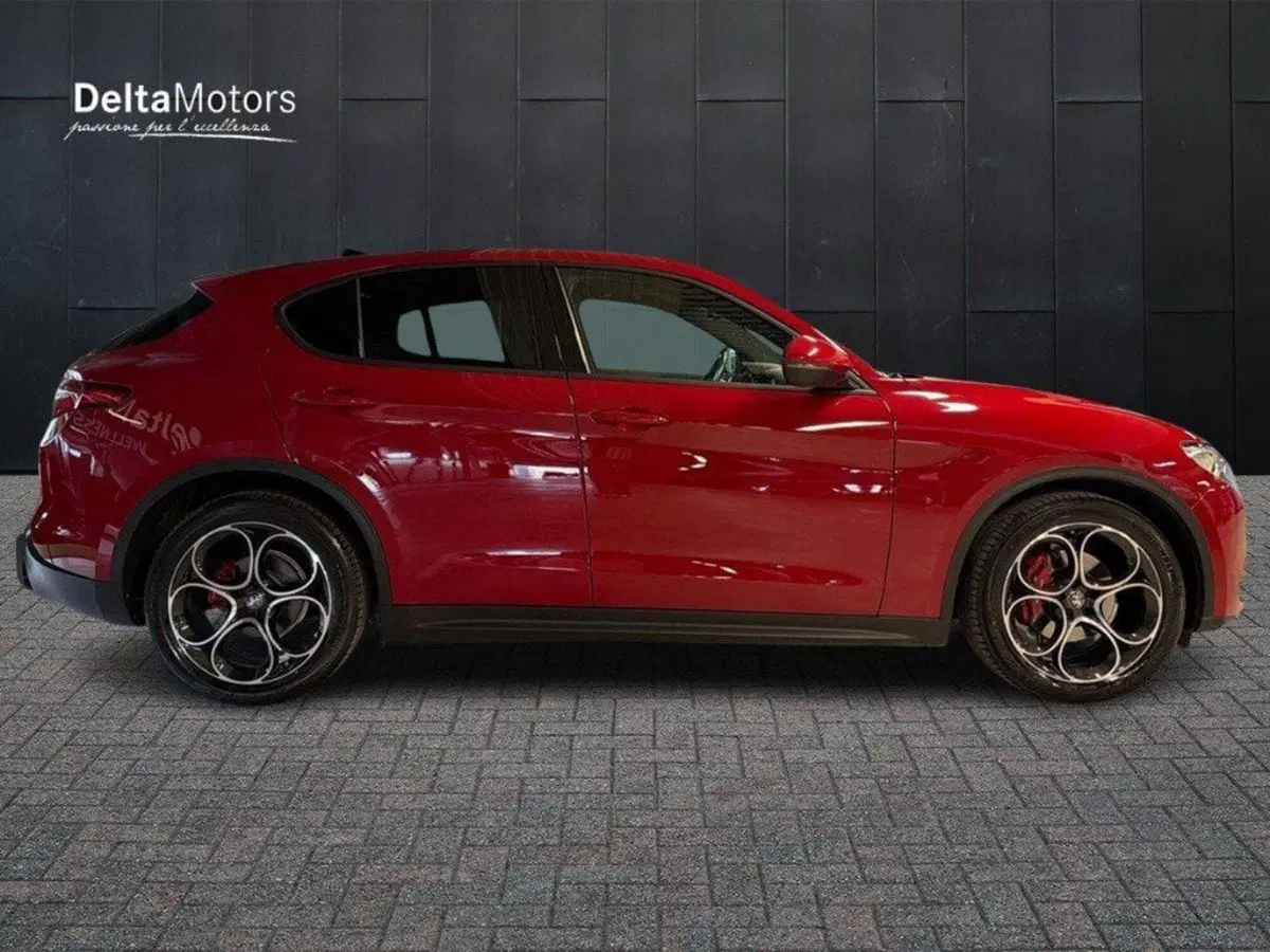 Alfa Romeo Stelvio usata a Ancona (5)