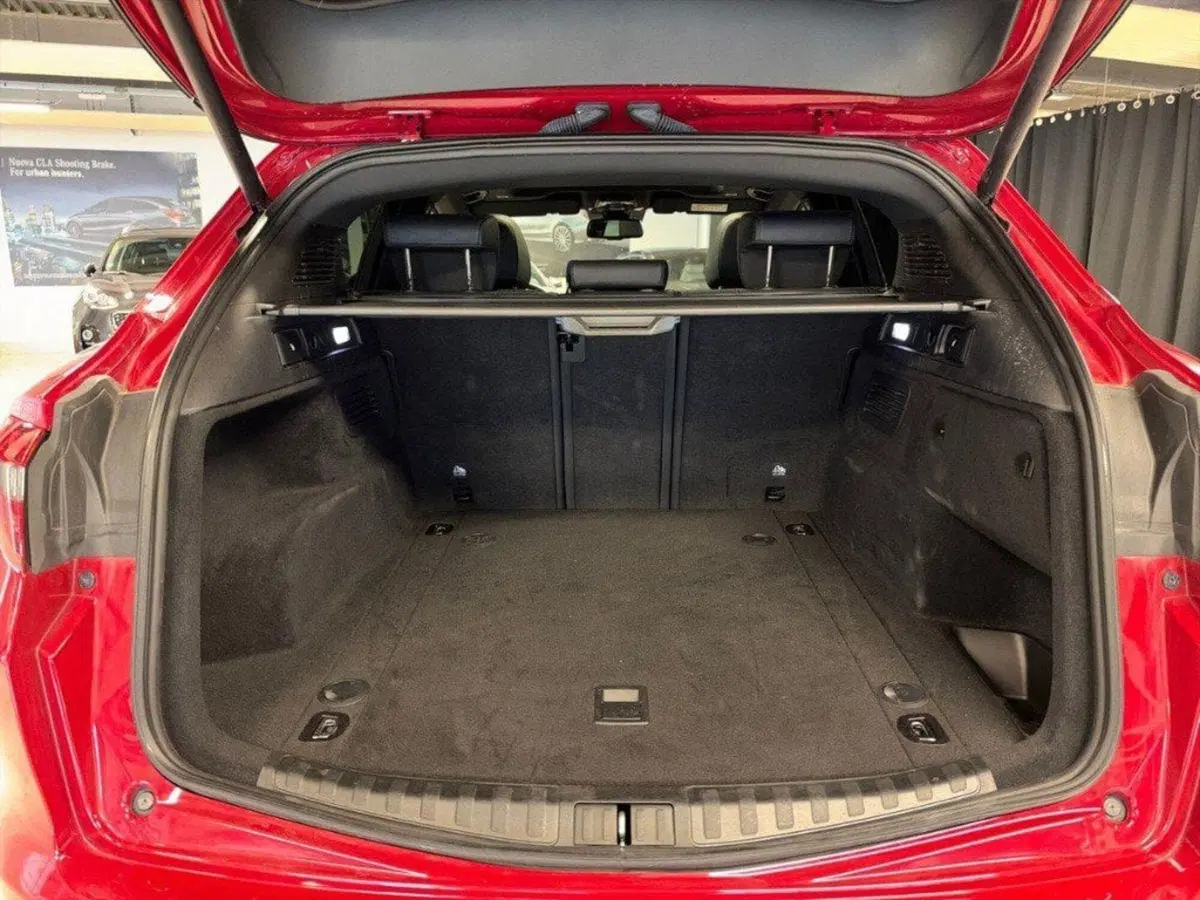 Alfa Romeo Stelvio usata a Ancona (8)