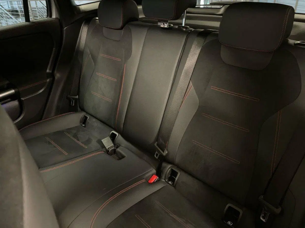 Mercedes-Benz GLA SUV usata a Ancona (11)