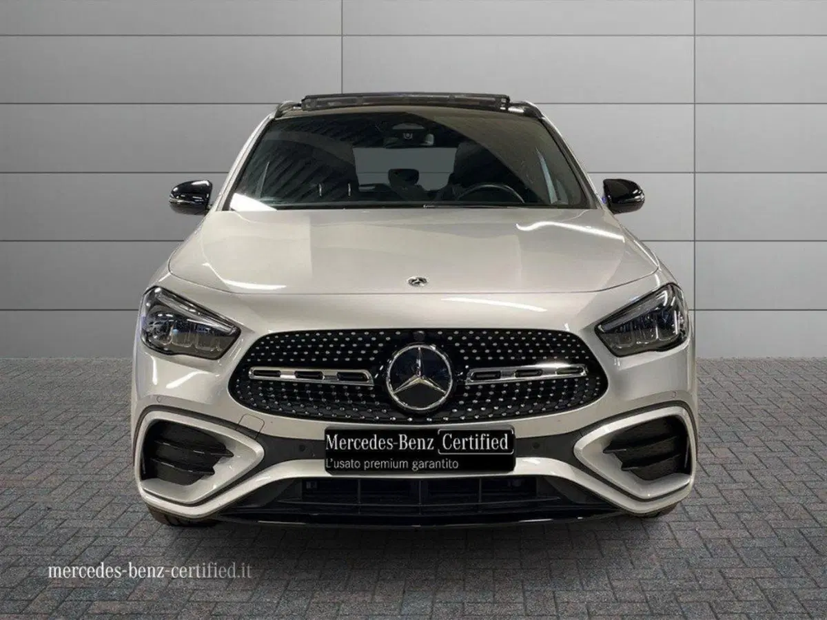 Mercedes-Benz GLA SUV usata a Ancona (6)