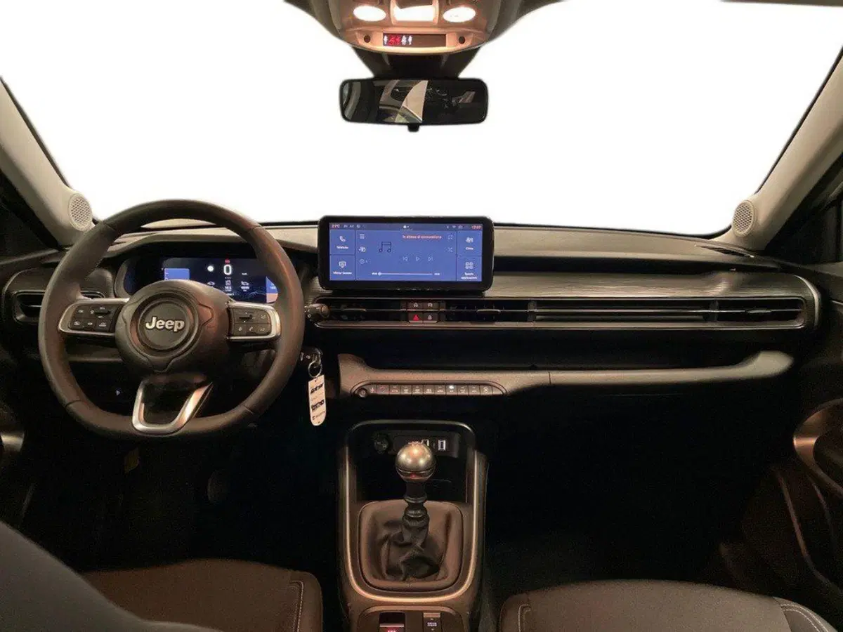 Jeep Avenger usata a Ancona (11)