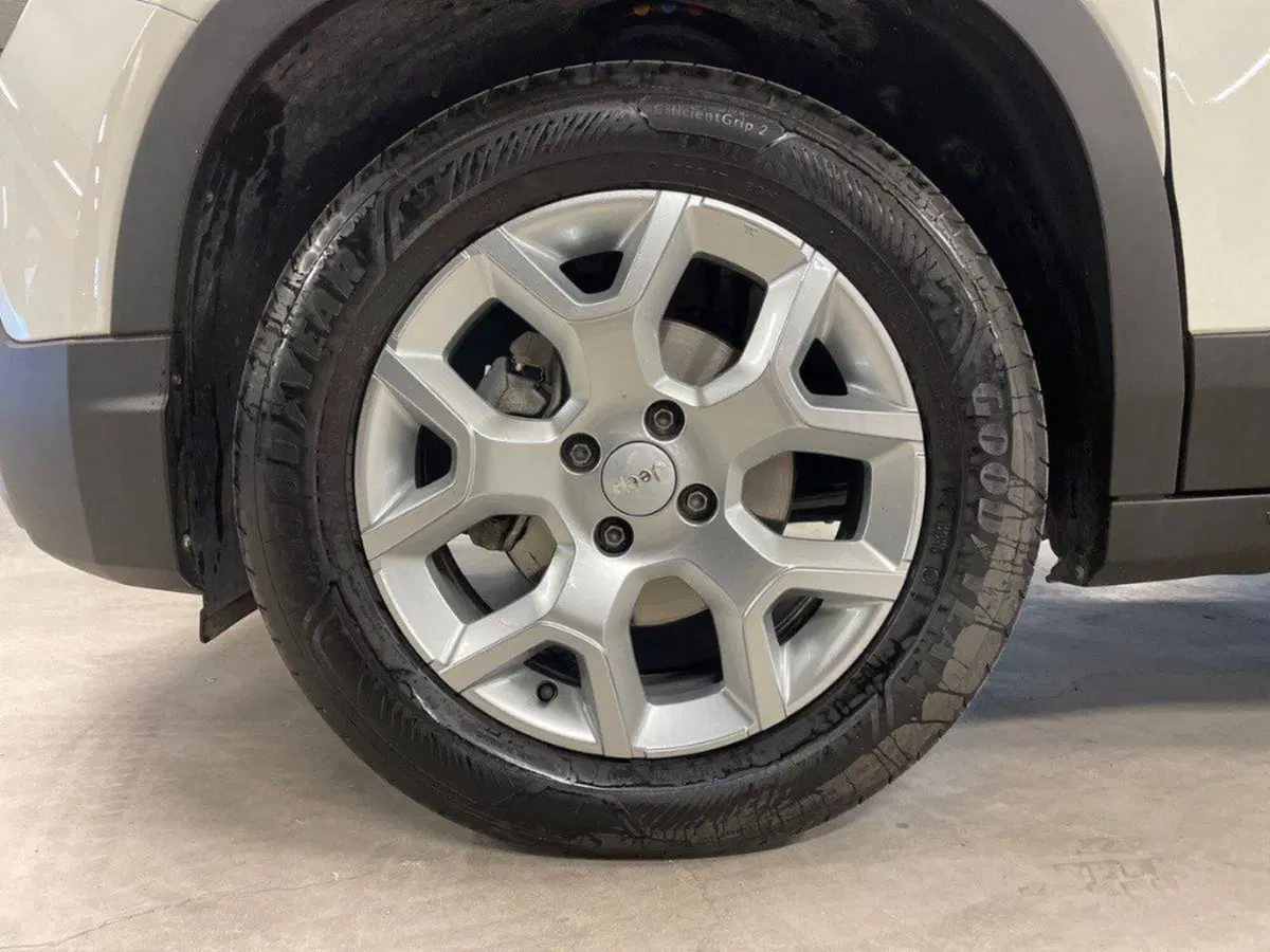 Jeep Avenger usata a Ancona (7)