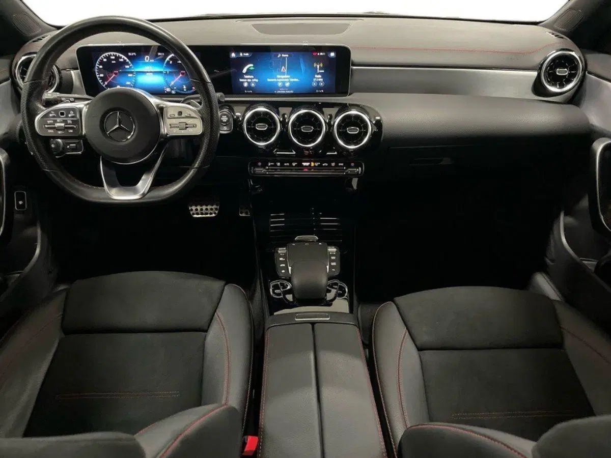 Mercedes-Benz CLA Shooting Brake usata a Ancona (11)