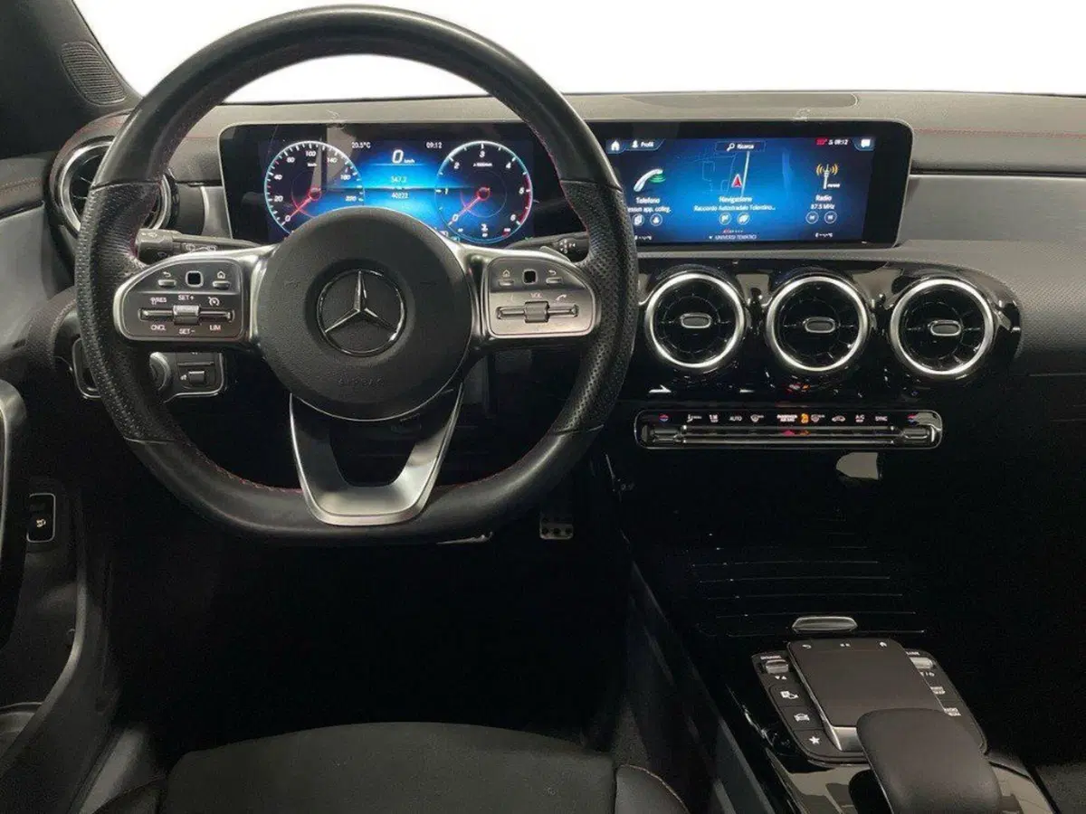 Mercedes-Benz CLA Shooting Brake usata a Ancona (14)