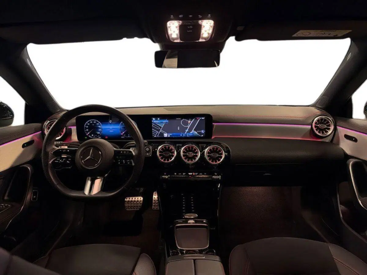 Mercedes-Benz CLA Shooting Brake usata a Ancona (13)