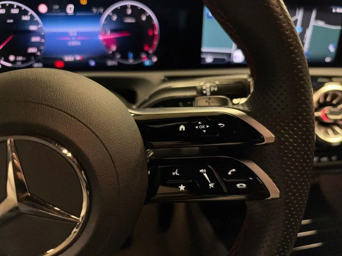 Mercedes-Benz CLA Shooting Brake usata a Ancona (18)