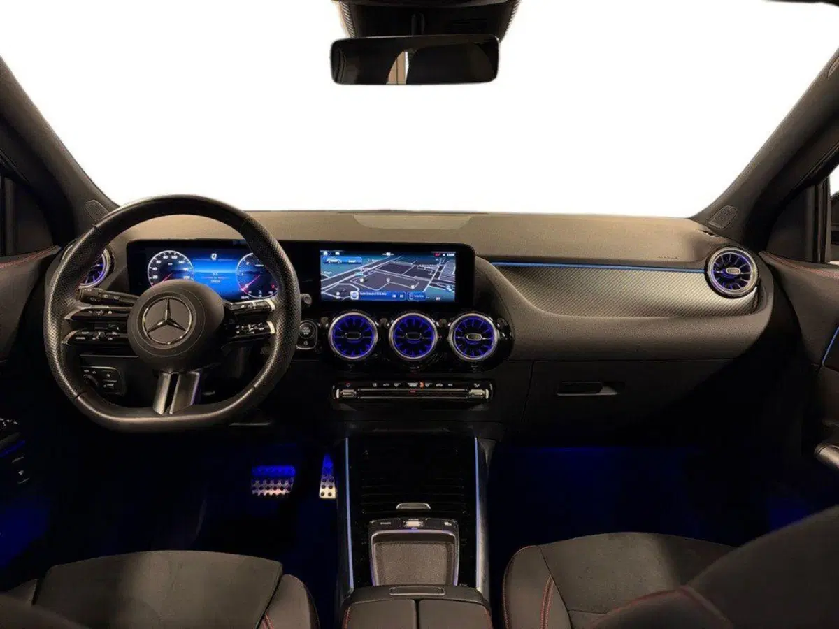 Mercedes-Benz GLA SUV usata a Ancona (13)