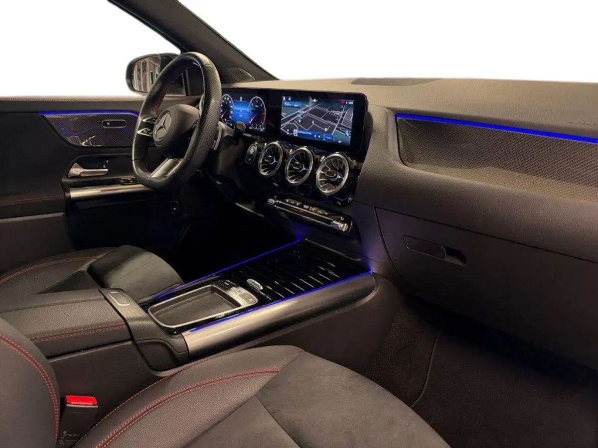 Mercedes-Benz GLA SUV usata a Ancona (14)