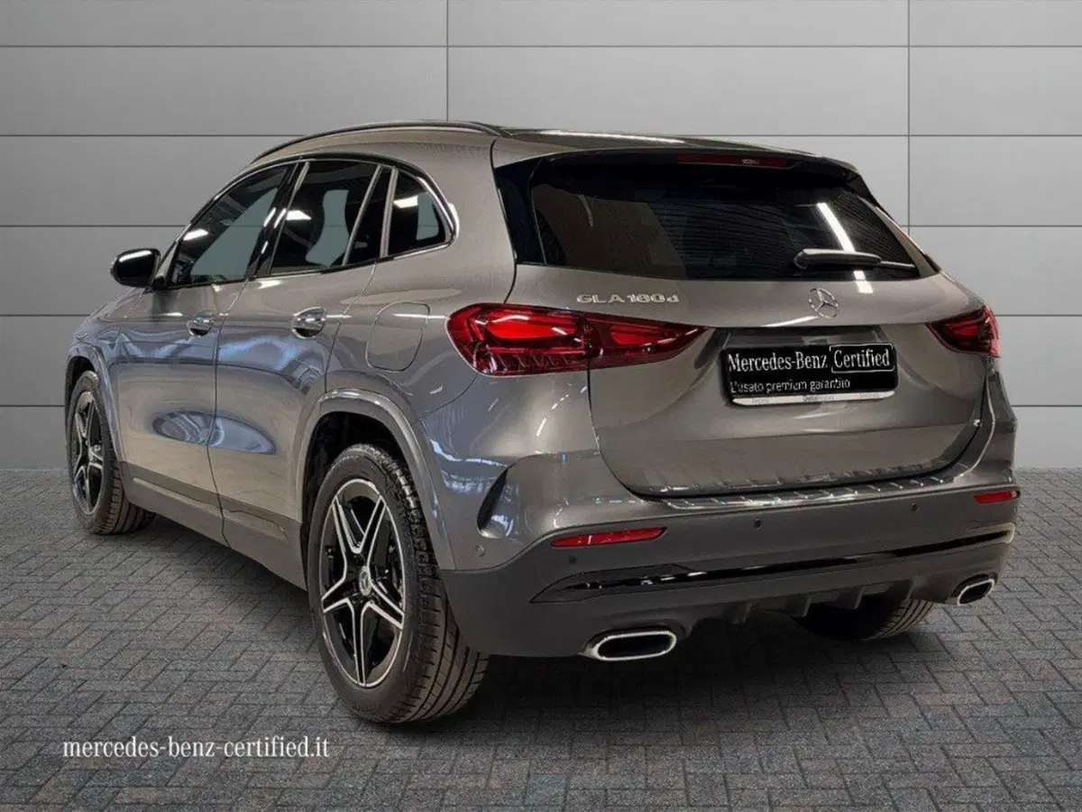 Mercedes-Benz GLA SUV usata a Ancona (3)