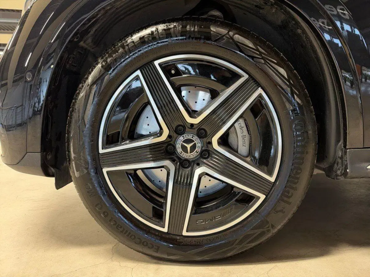 Mercedes-Benz GLC Coupé usata a Ancona (9)