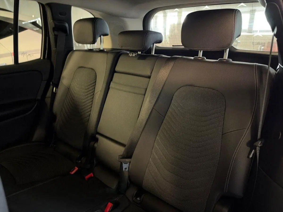 Mercedes-Benz GLB usata a Ancona (11)