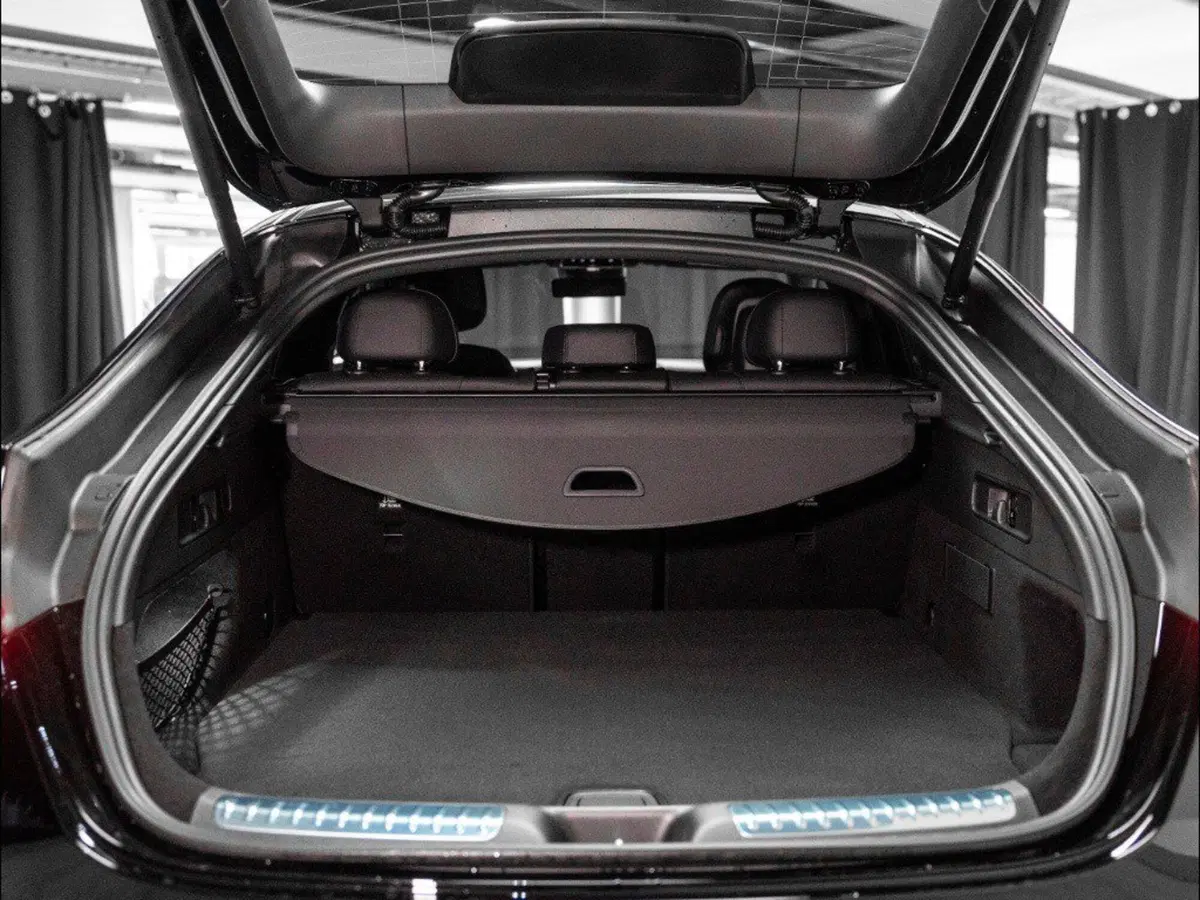 Mercedes-Benz GLC Coupé nuova a Ancona (10)