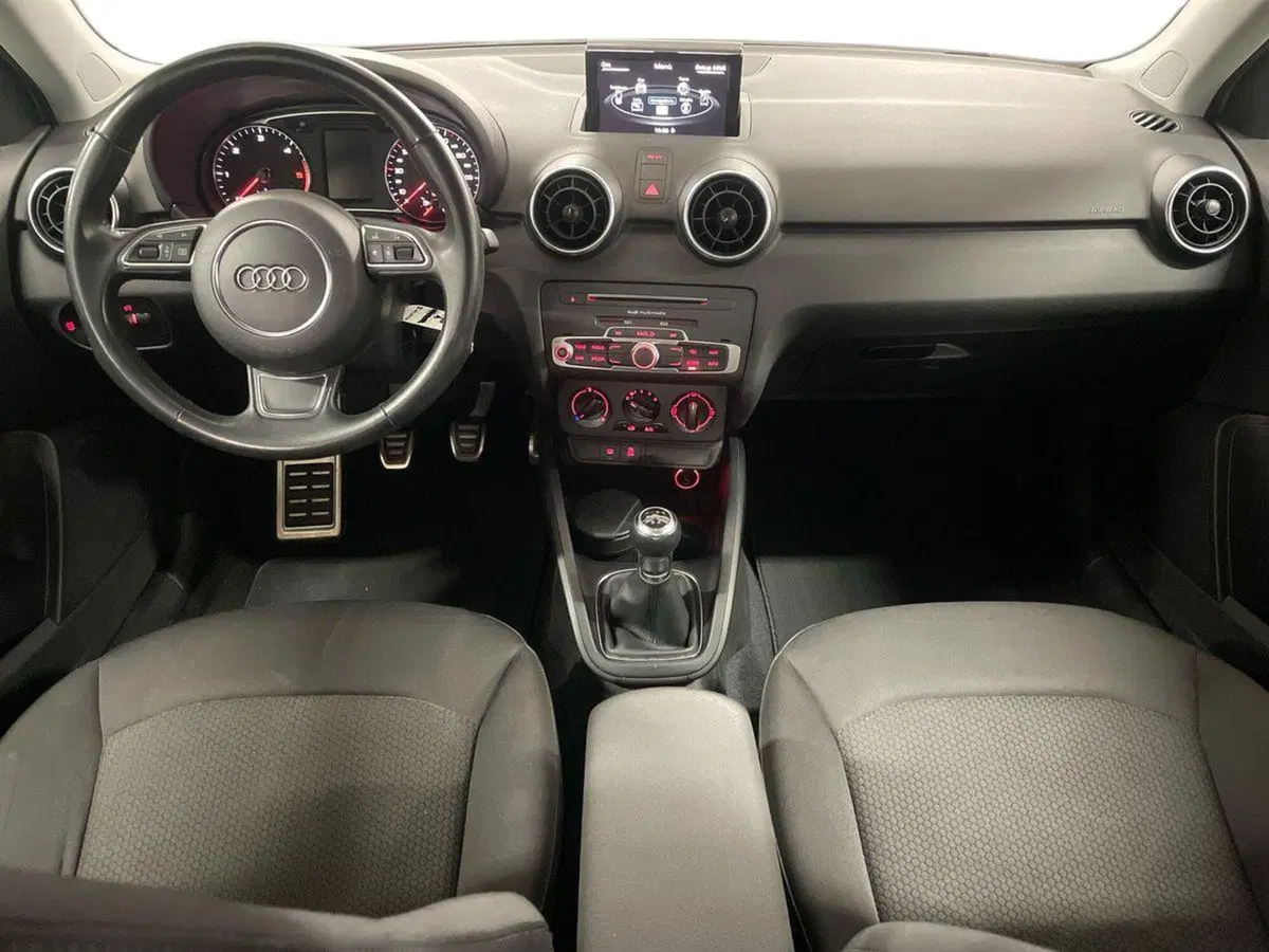Audi A1 Sportback usata a Ancona (12)