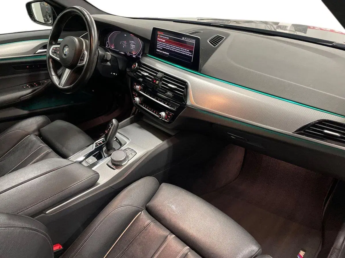 BMW Serie 5 Touring usata a Ancona (13)