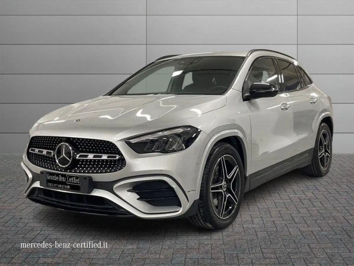 Mercedes-Benz GLA SUV usata a Ancona