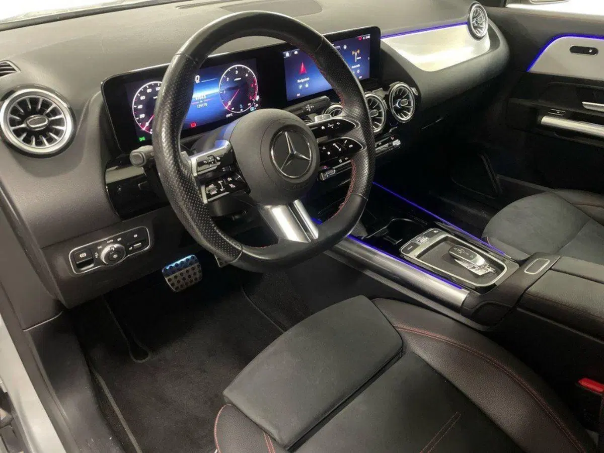 Mercedes-Benz GLA SUV usata a Ancona (13)