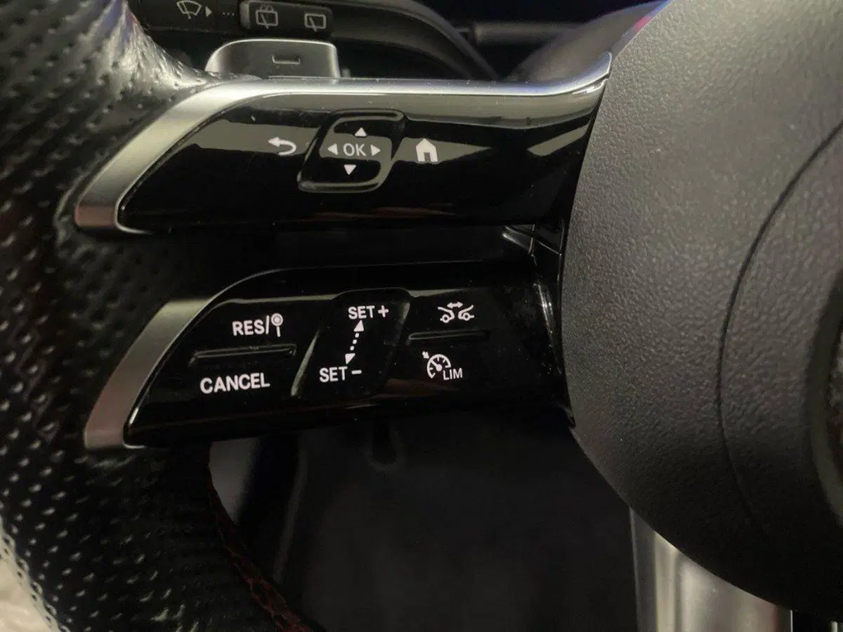 Mercedes-Benz GLA SUV usata a Ancona (15)